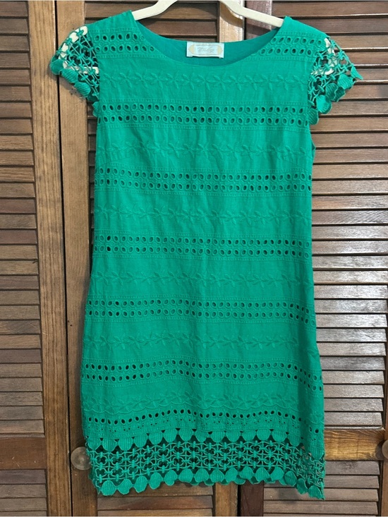 Dresses & Skirts - Women’s Emerald Green Eyelet Dress